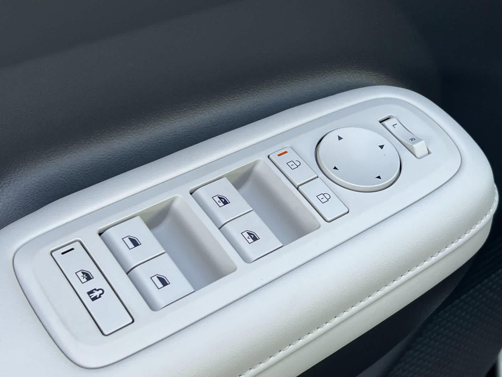 Thumbnail: 2026 Hyundai Santa Fe - 13