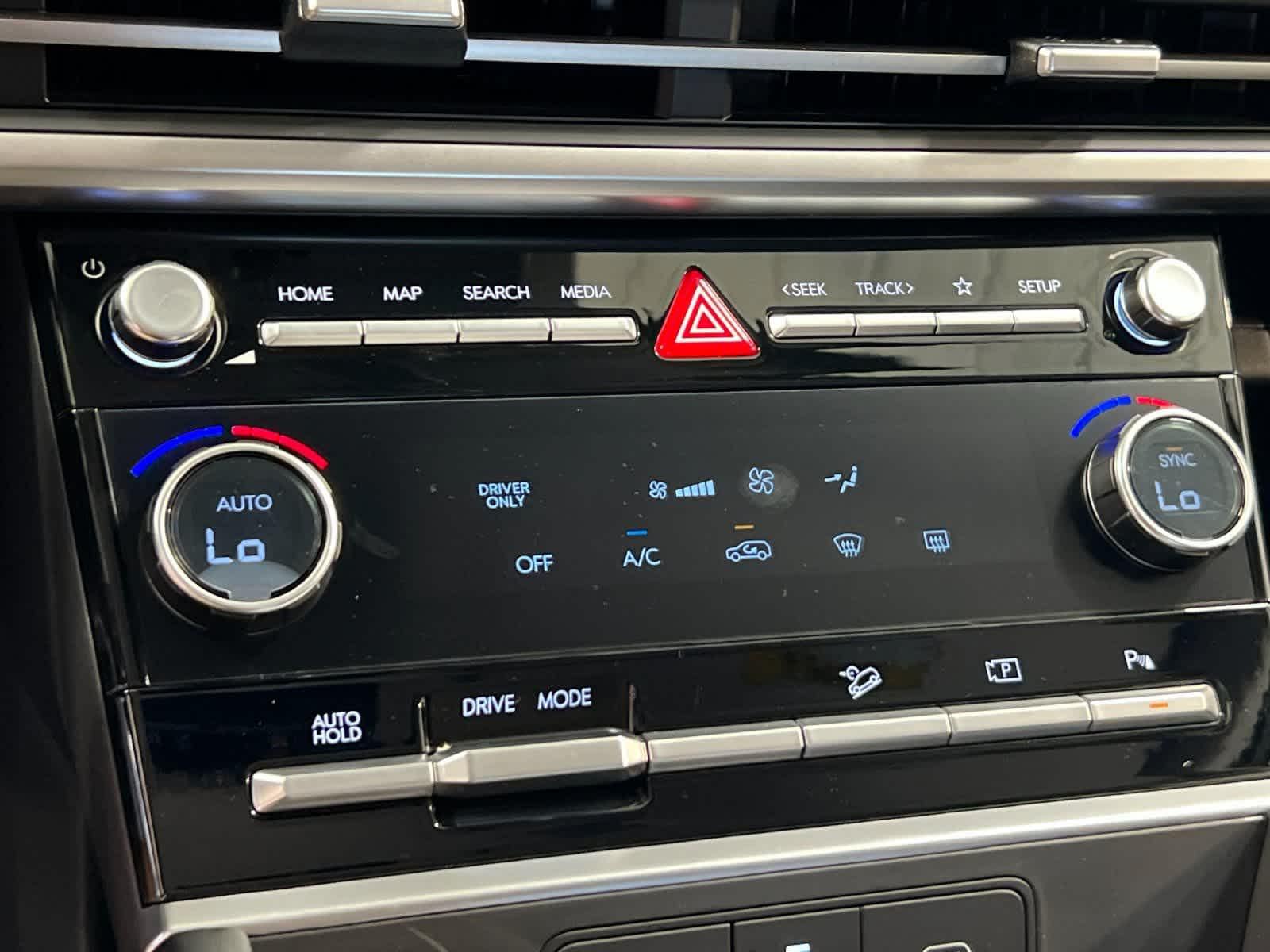 Thumbnail: 2026 Hyundai Santa Fe - 21