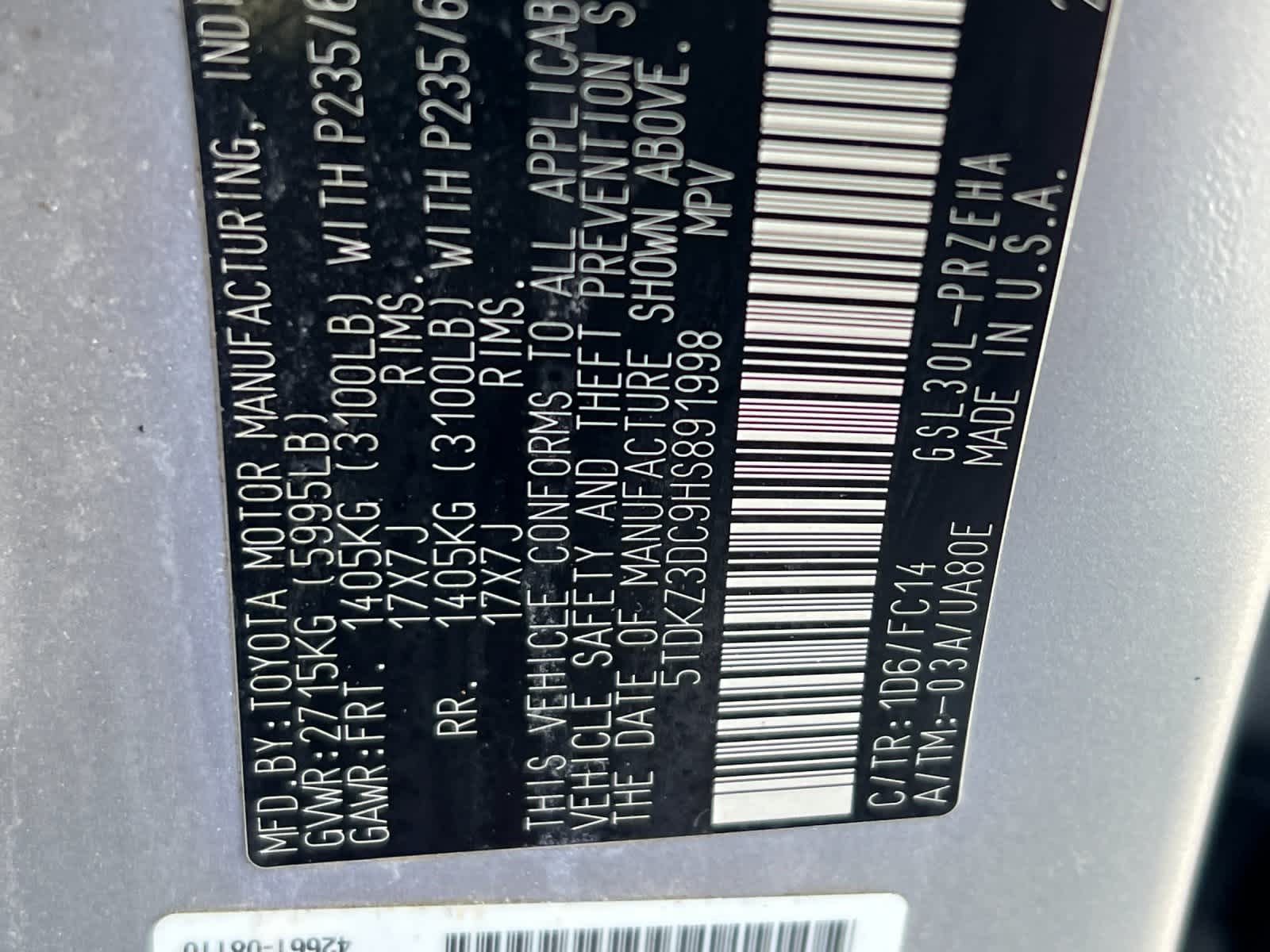 Thumbnail: 2017 Toyota Sienna - 30