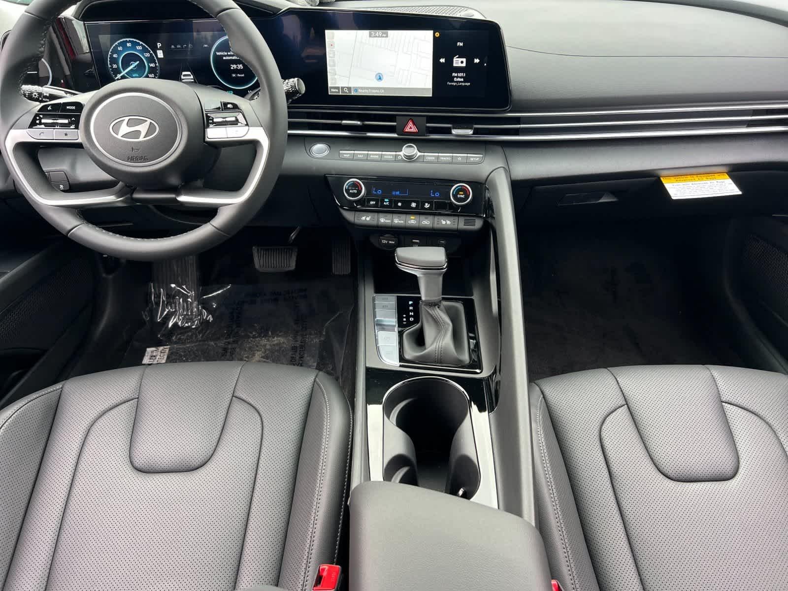 Thumbnail: 2025 Hyundai Elantra - 4