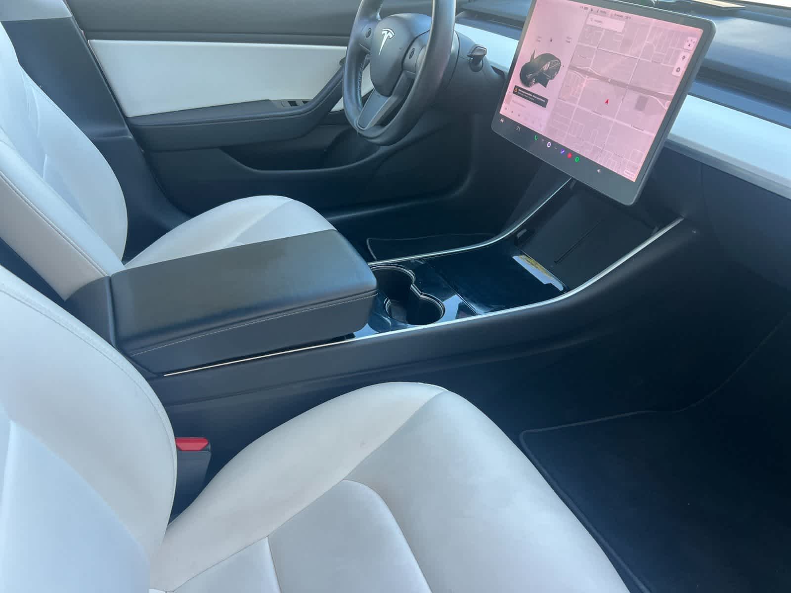 Thumbnail: 2018 Tesla Model 3 - 16