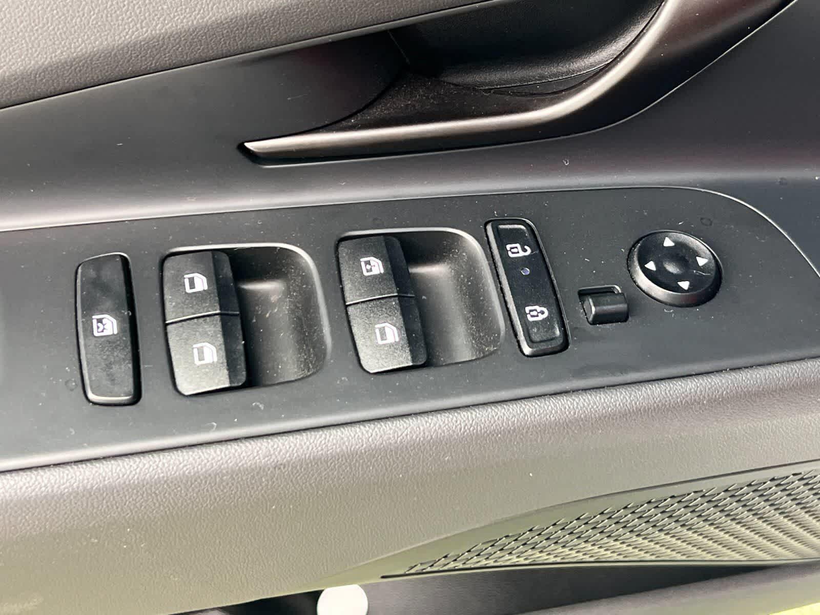 Thumbnail: 2026 Hyundai Elantra - 14