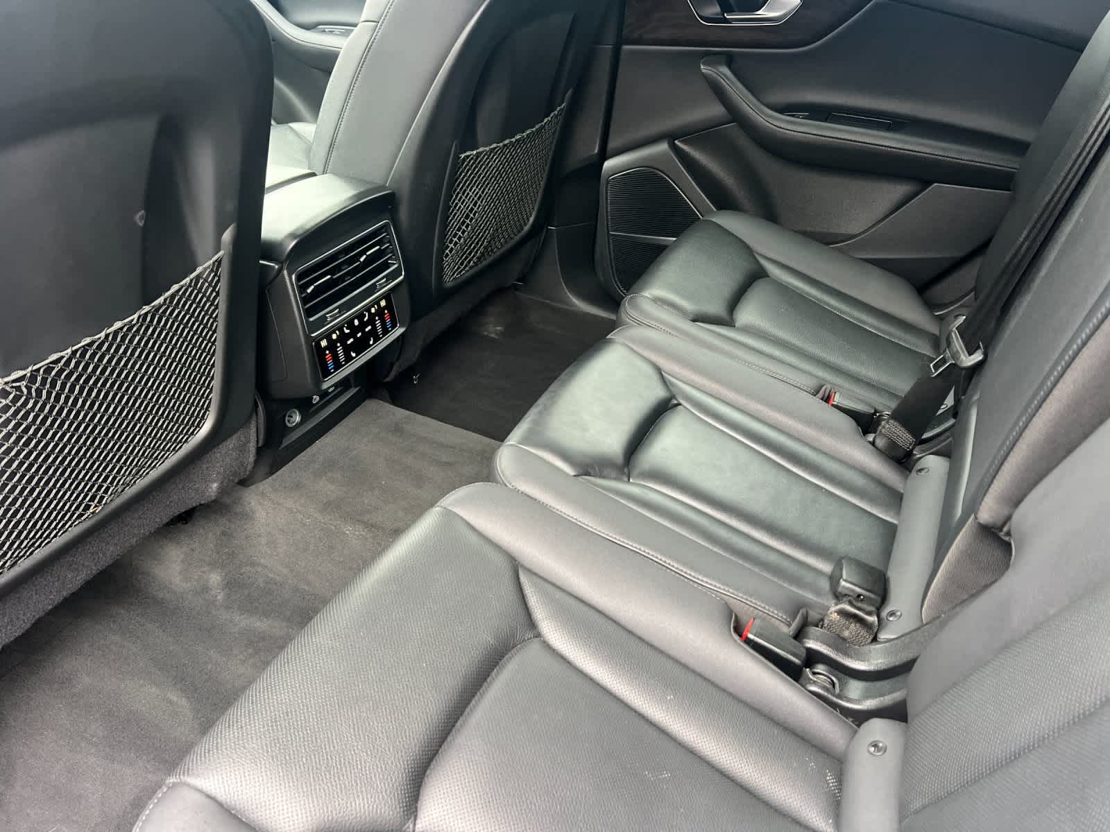 Thumbnail: 2023 Audi Q7 - 4