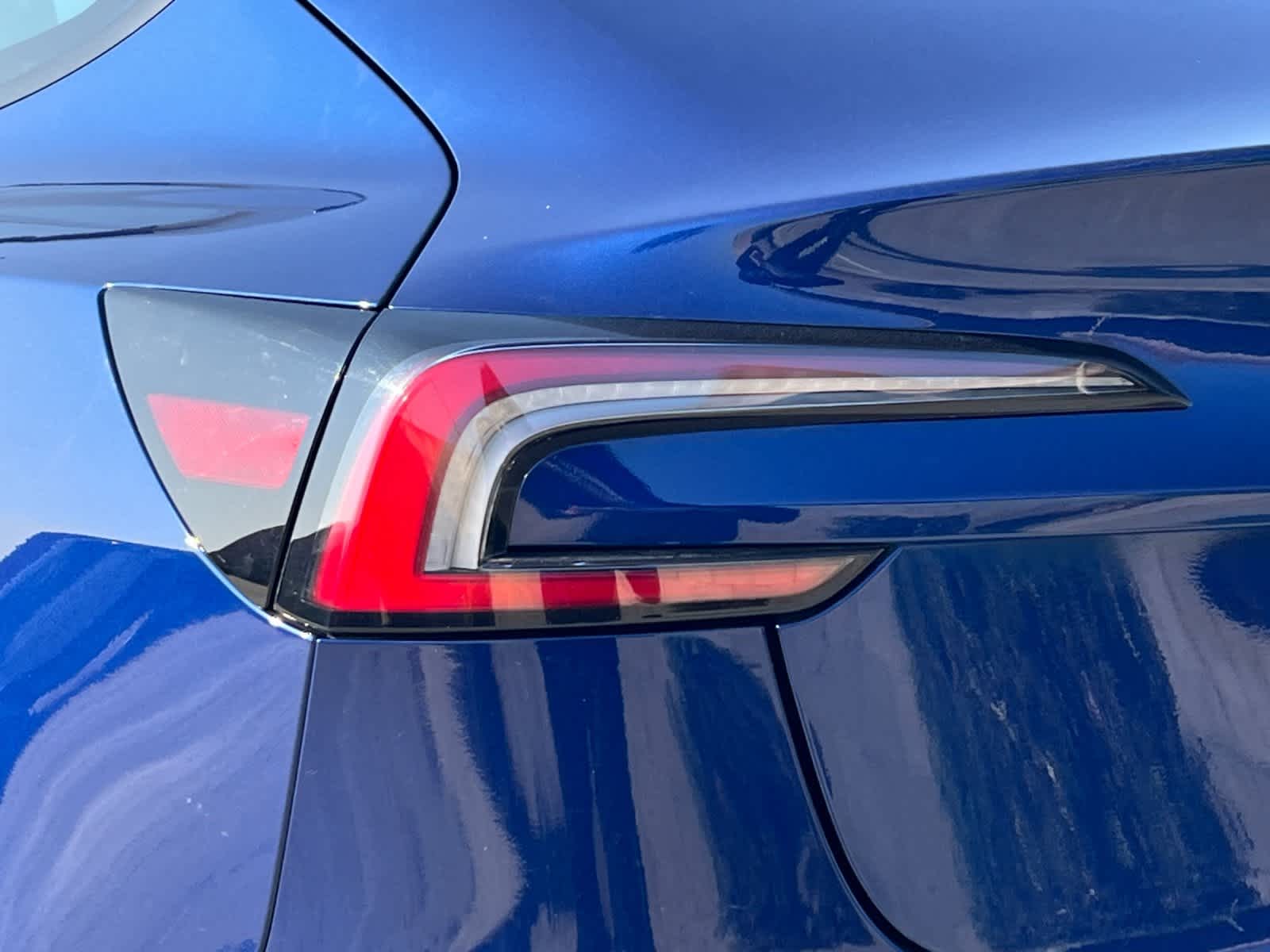 Thumbnail: 2025 Tesla Model 3 - 24