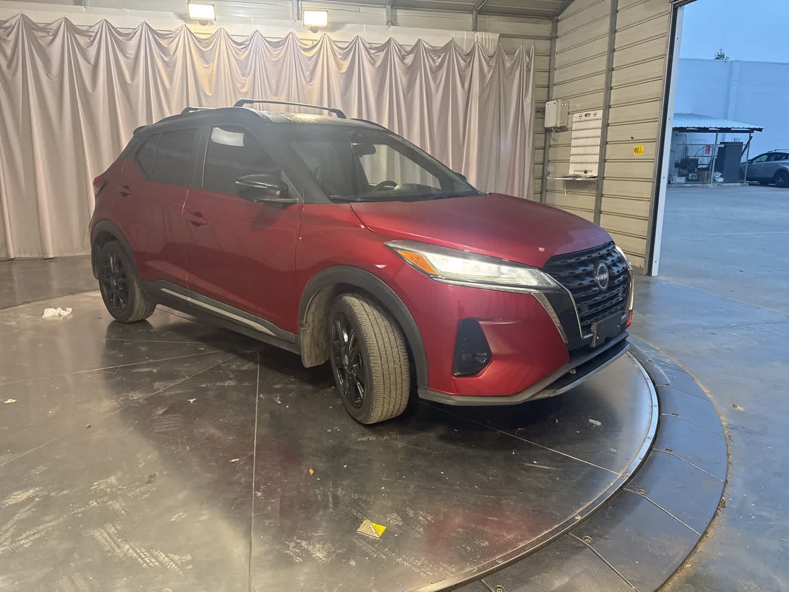 Thumbnail: 2023 Nissan Kicks - 3