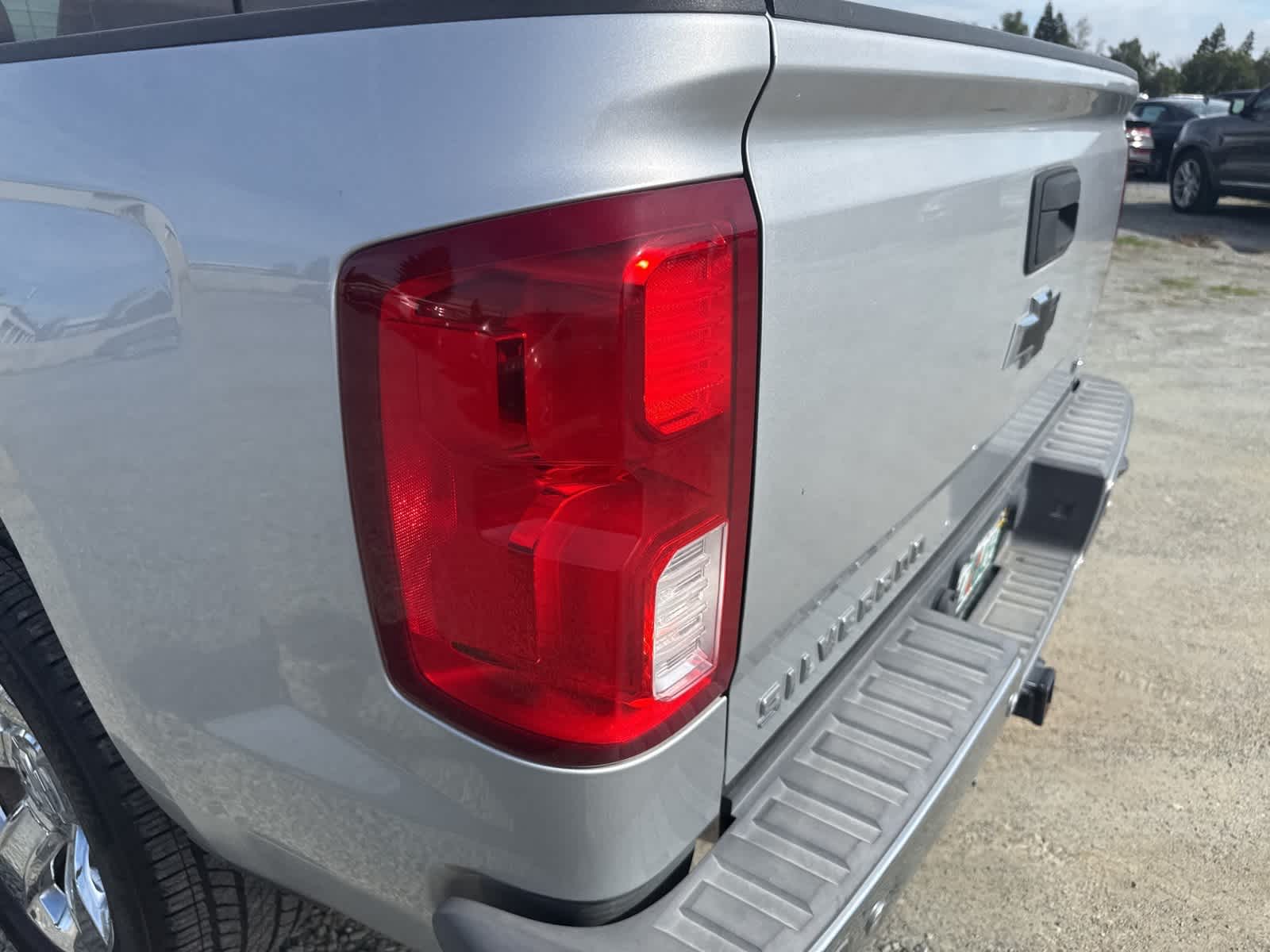 Thumbnail: 2016 Chevrolet Silverado 1500 - 13