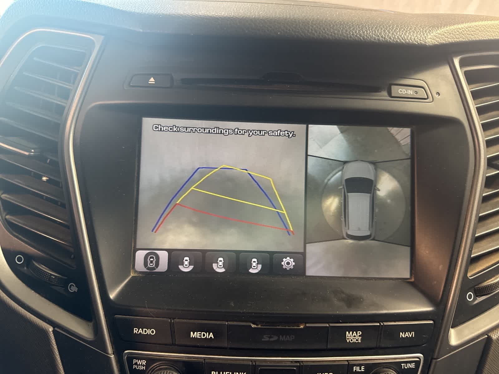 Thumbnail: 2017 Hyundai Santa Fe - 27