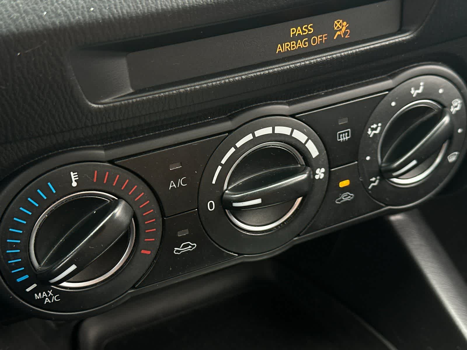 Thumbnail: 2015 Mazda Mazda3 - 22