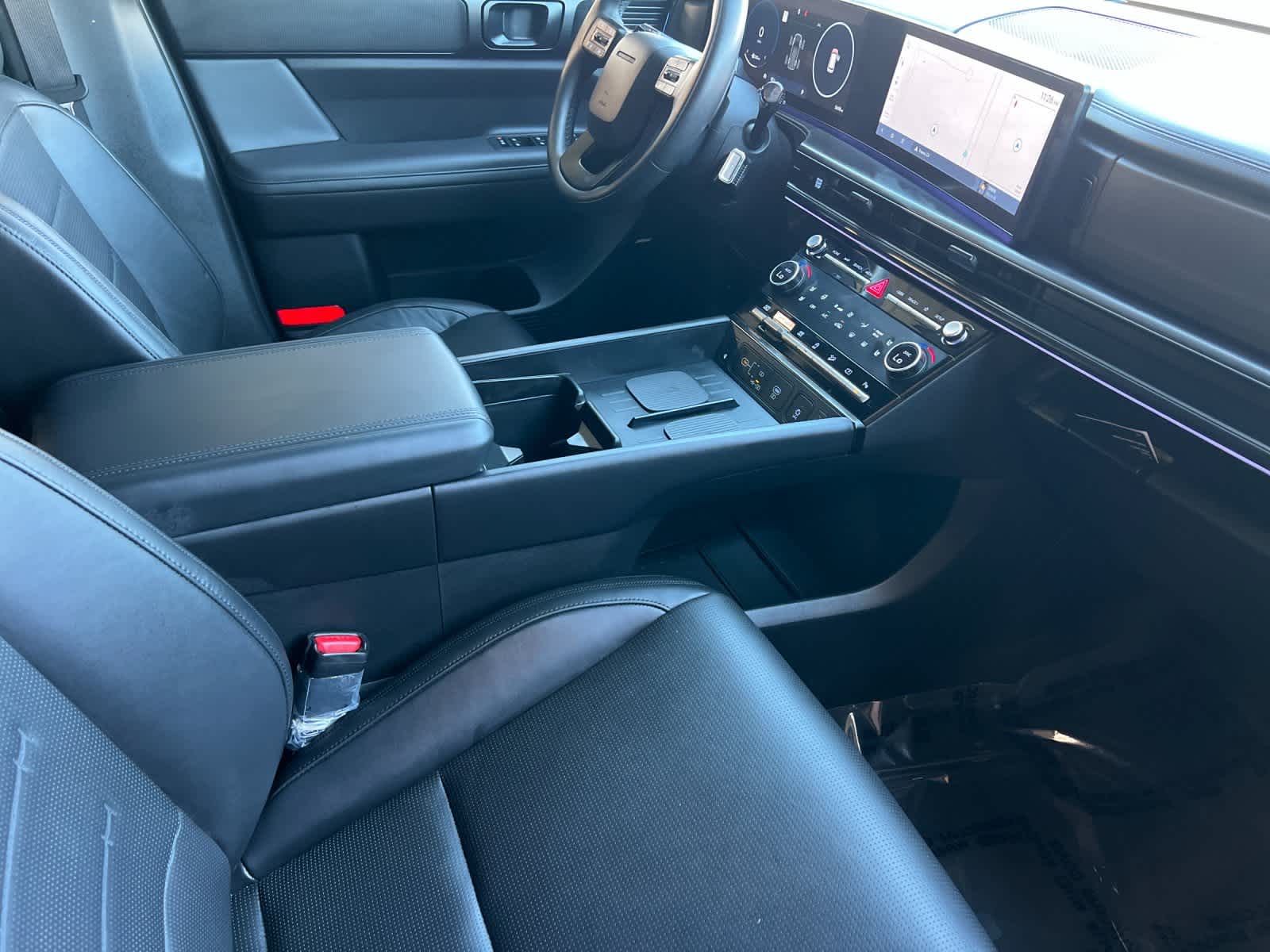 Thumbnail: 2025 Hyundai Santa Fe - 17