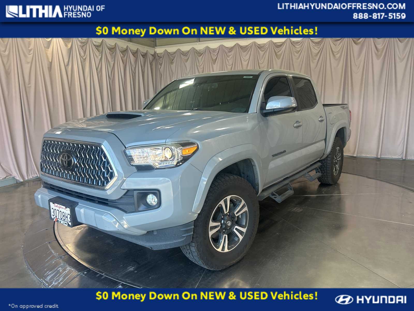 Thumbnail: 2019 Toyota Tacoma - 1
