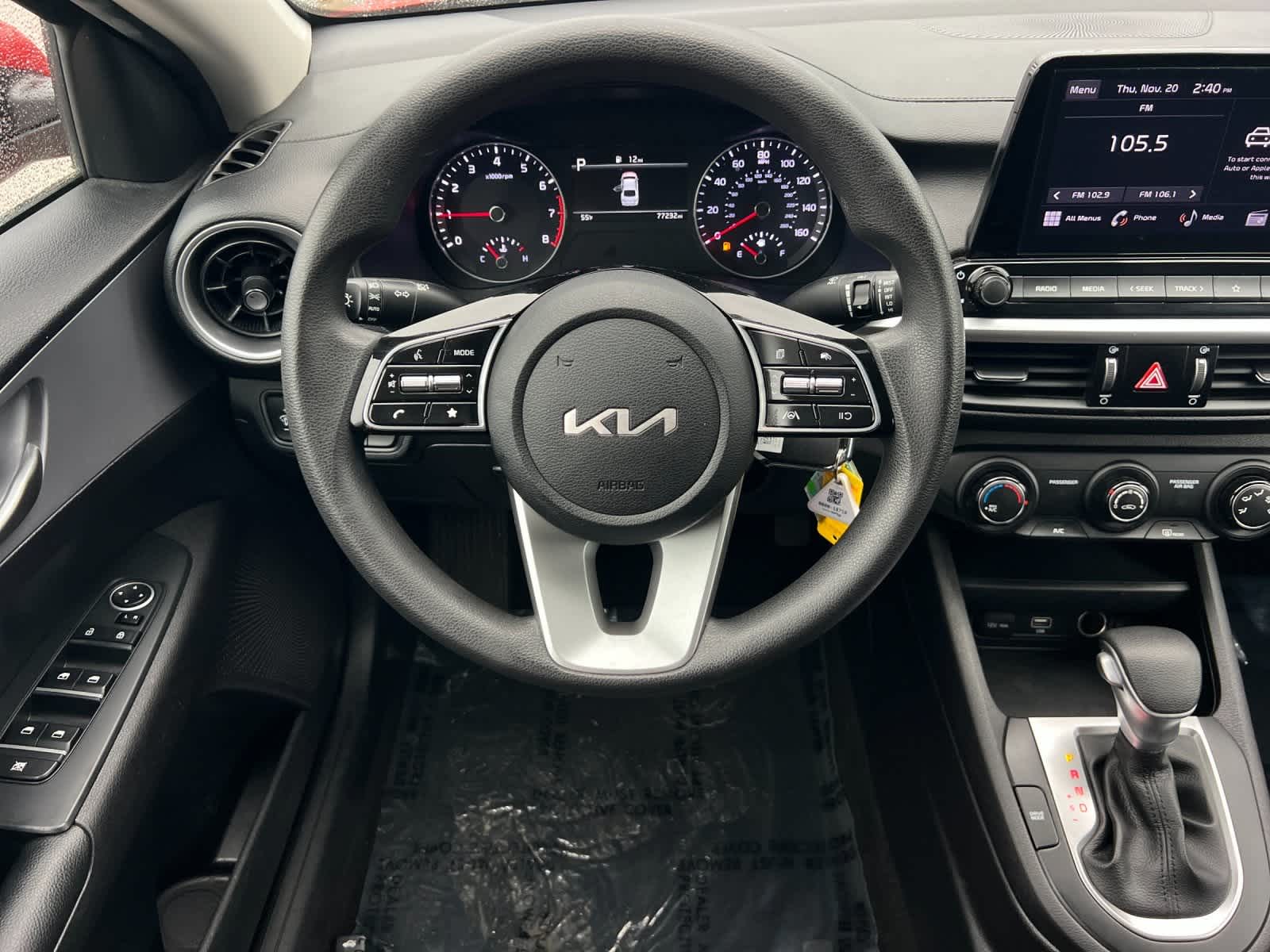 Thumbnail: 2022 Kia Forte - 15