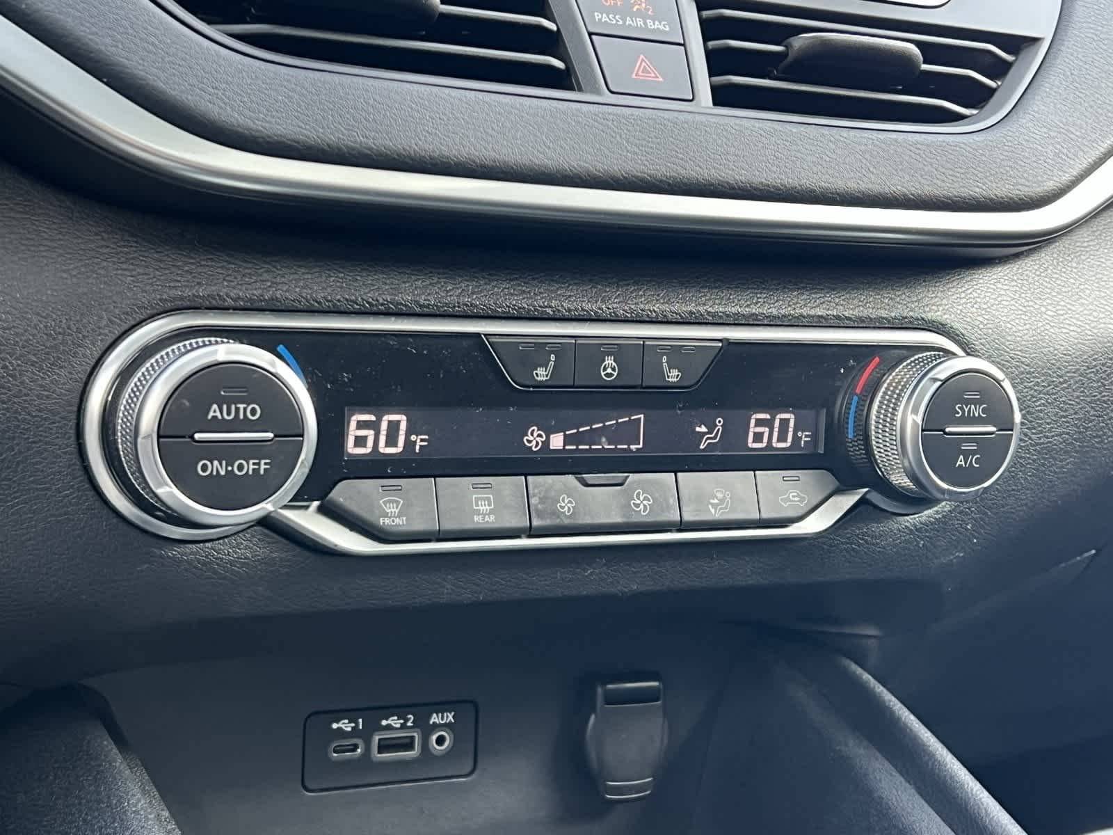 Thumbnail: 2019 Nissan Altima - 20