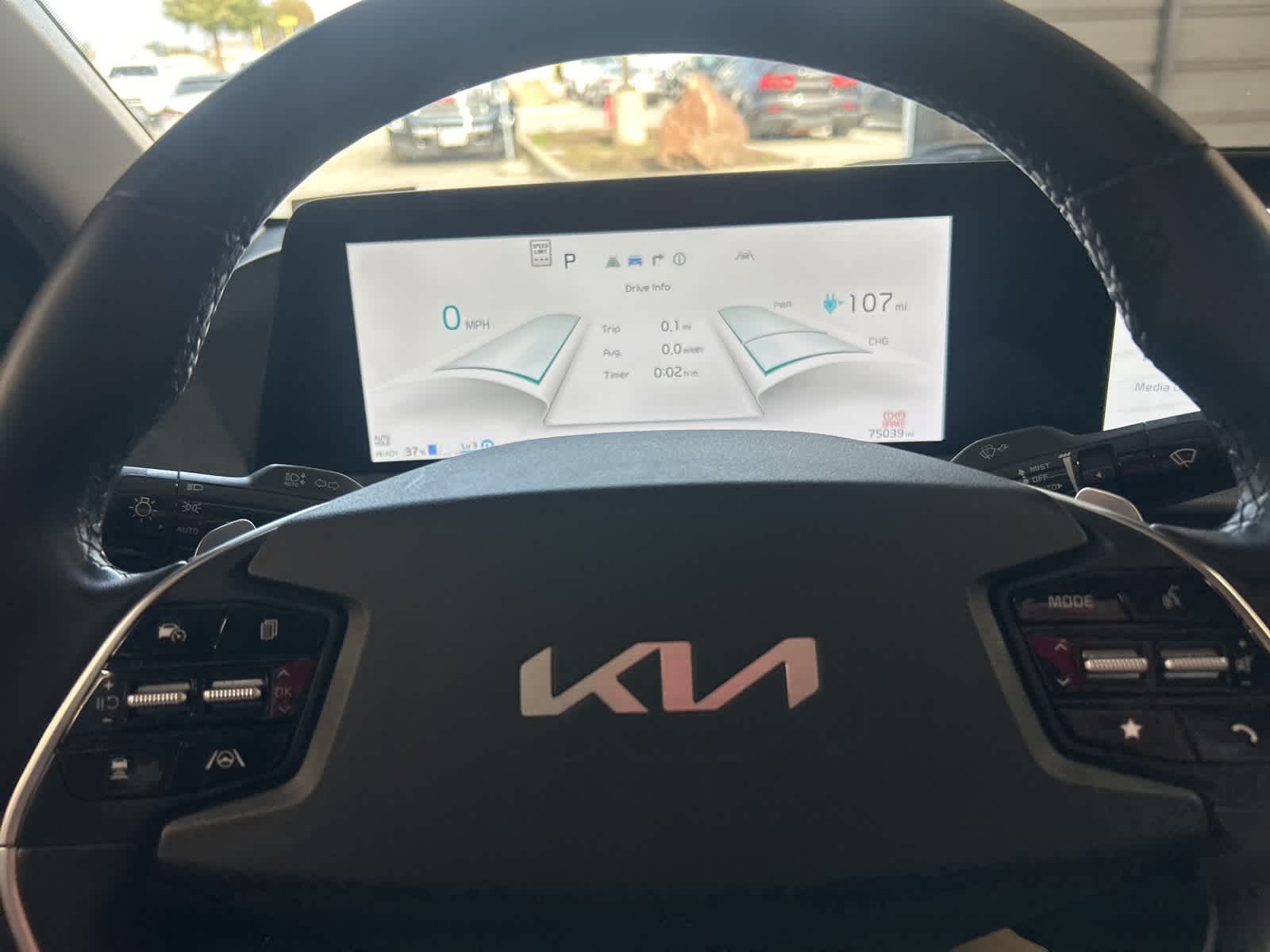 Thumbnail: 2022 Kia EV6 - 29