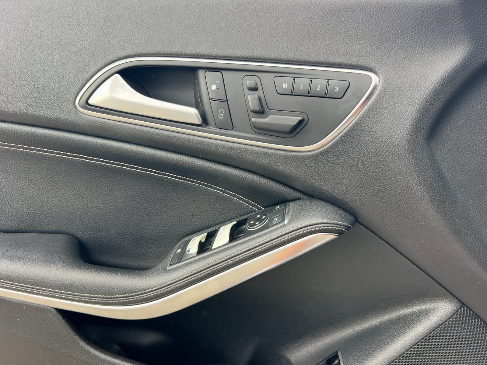 Thumbnail: 2014 Mercedes-Benz CLA - 12