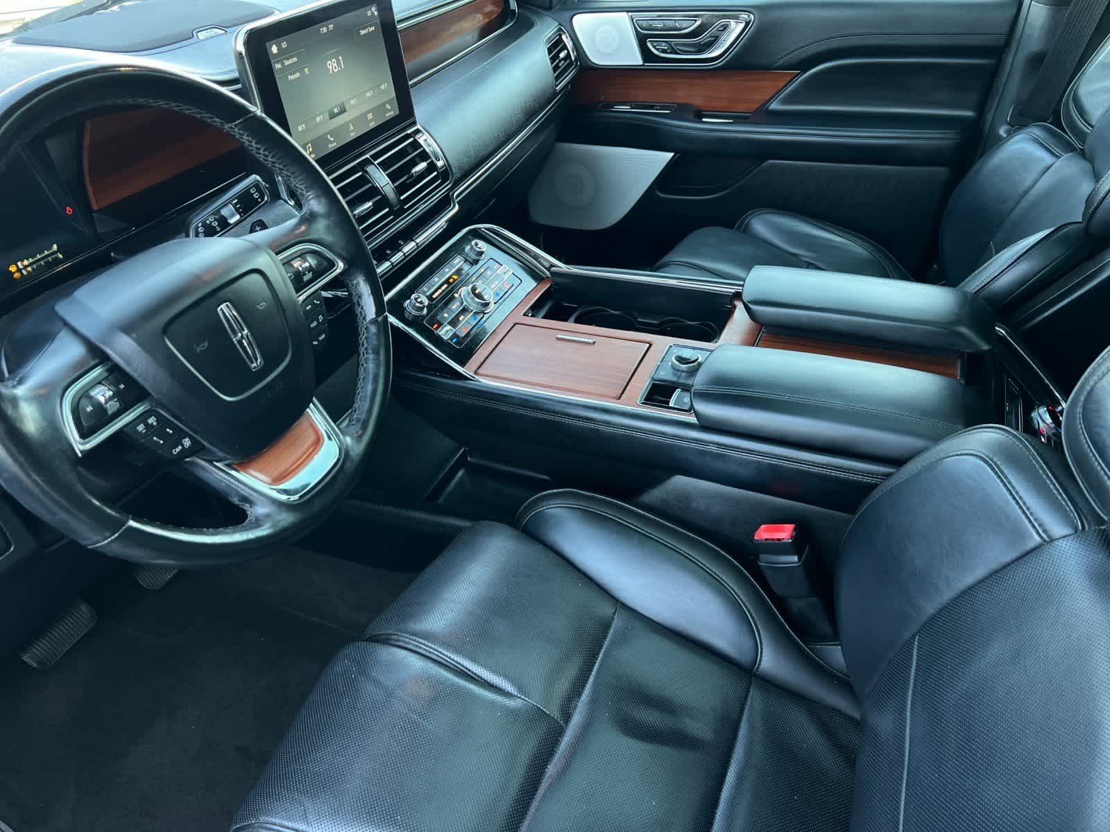 Thumbnail: 2018 Lincoln Navigator - 11