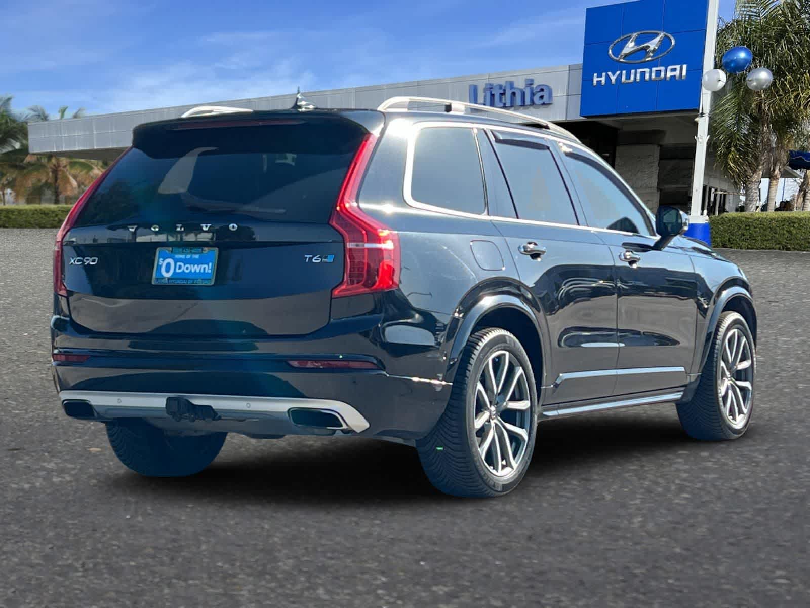 Thumbnail: 2017 Volvo XC90 - 3