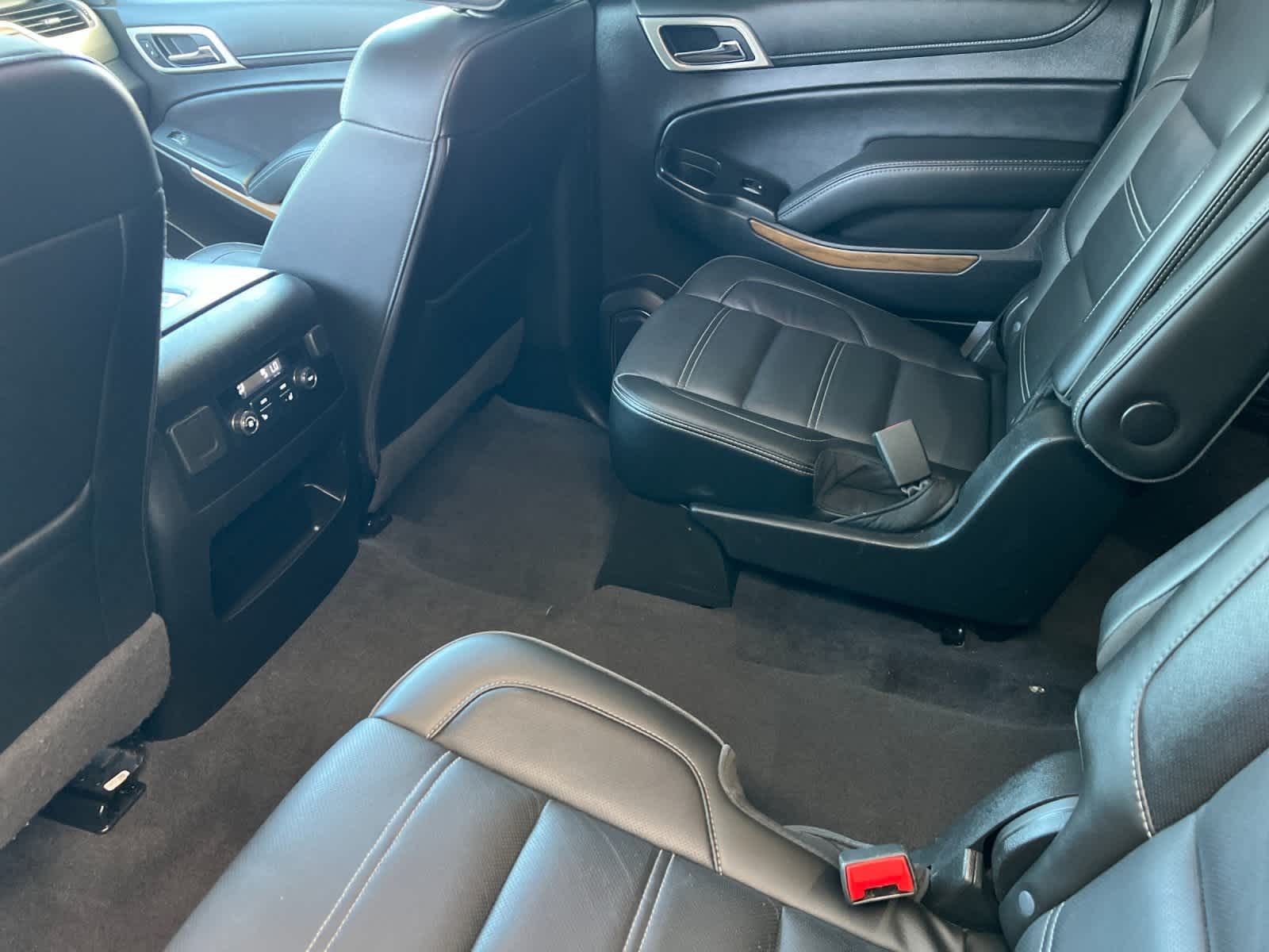 Thumbnail: 2020 GMC Yukon XL - 4