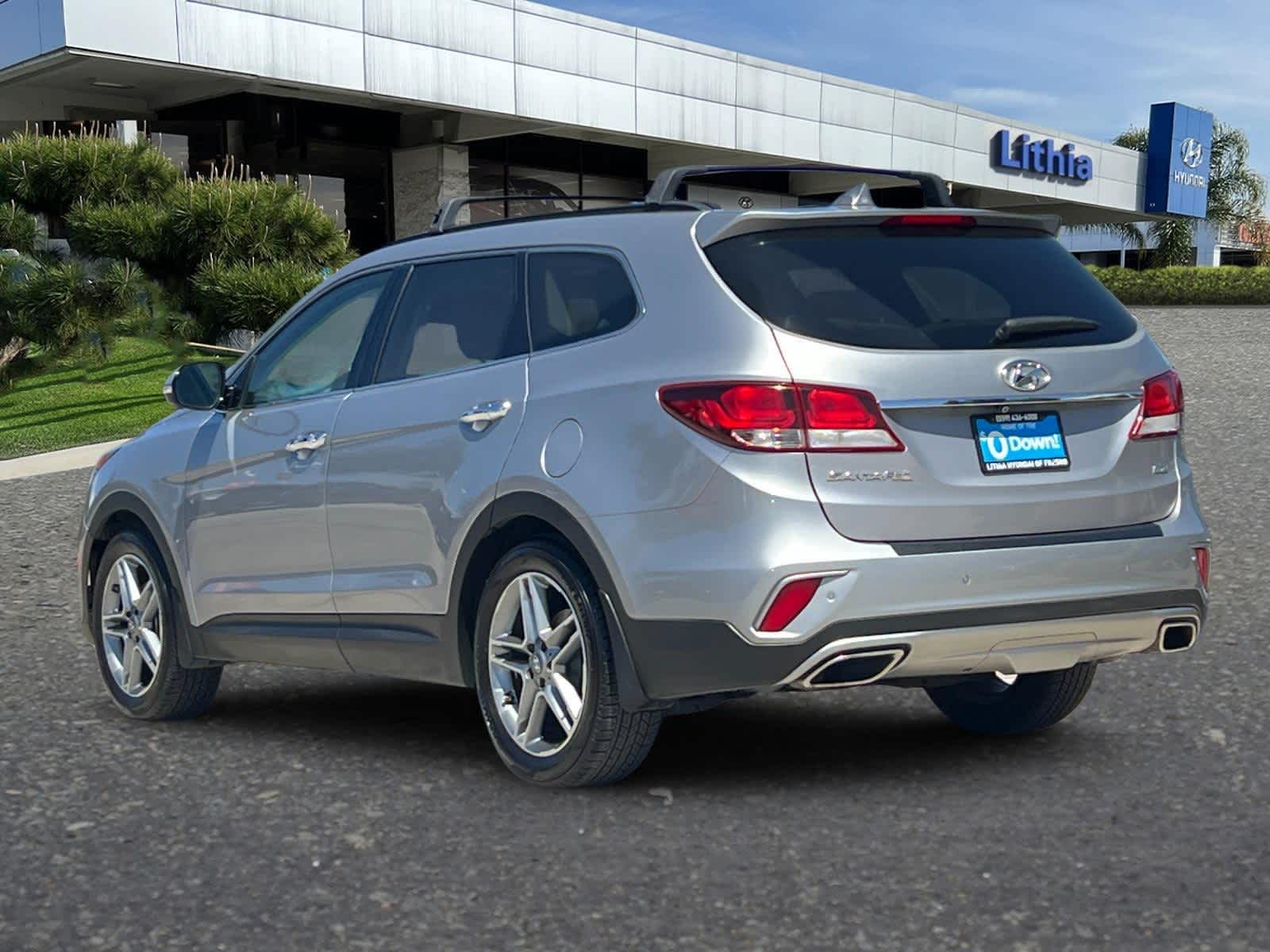 Thumbnail: 2017 Hyundai Santa Fe - 6