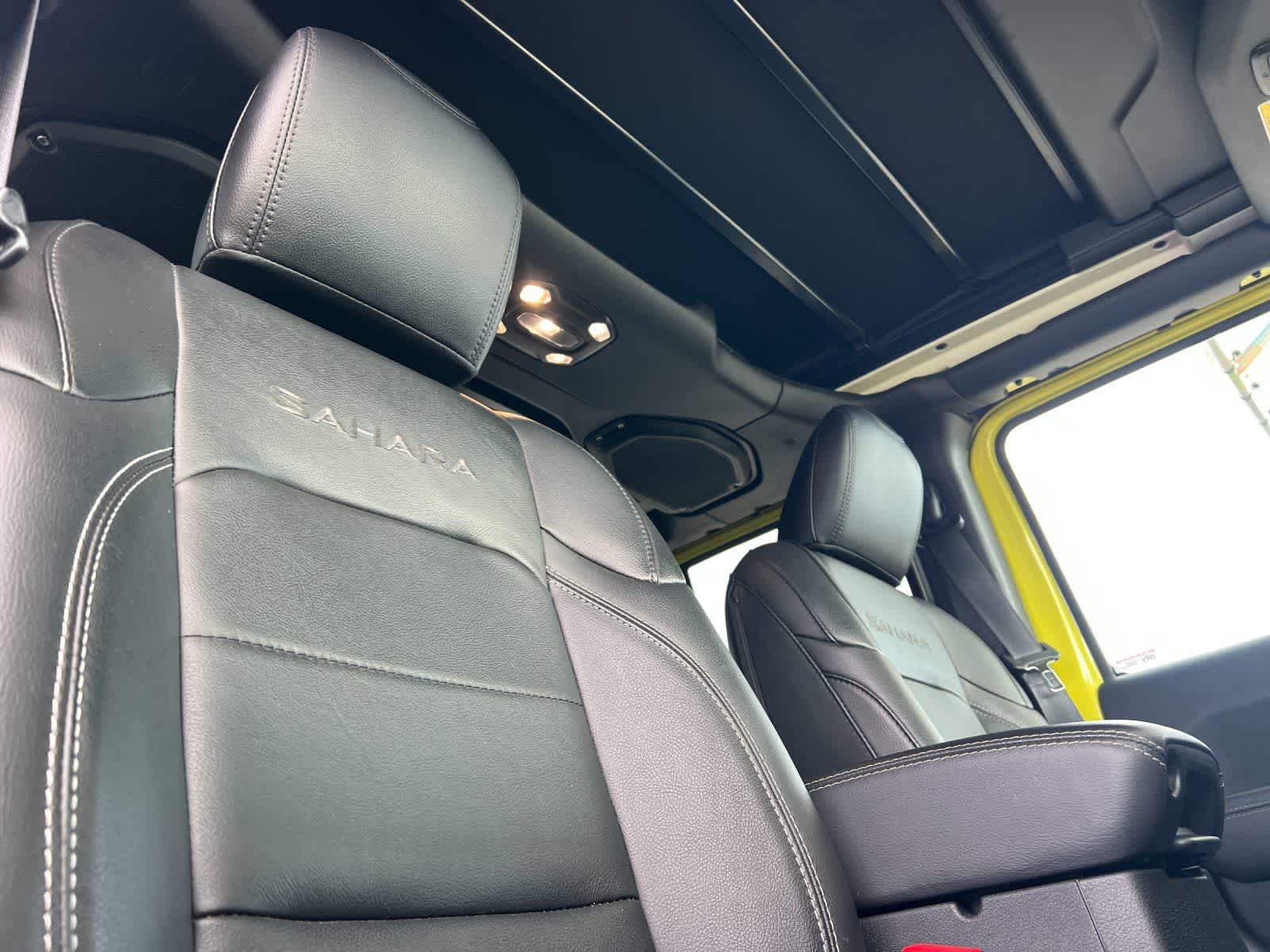 Thumbnail: 2023 Jeep Wrangler - 18