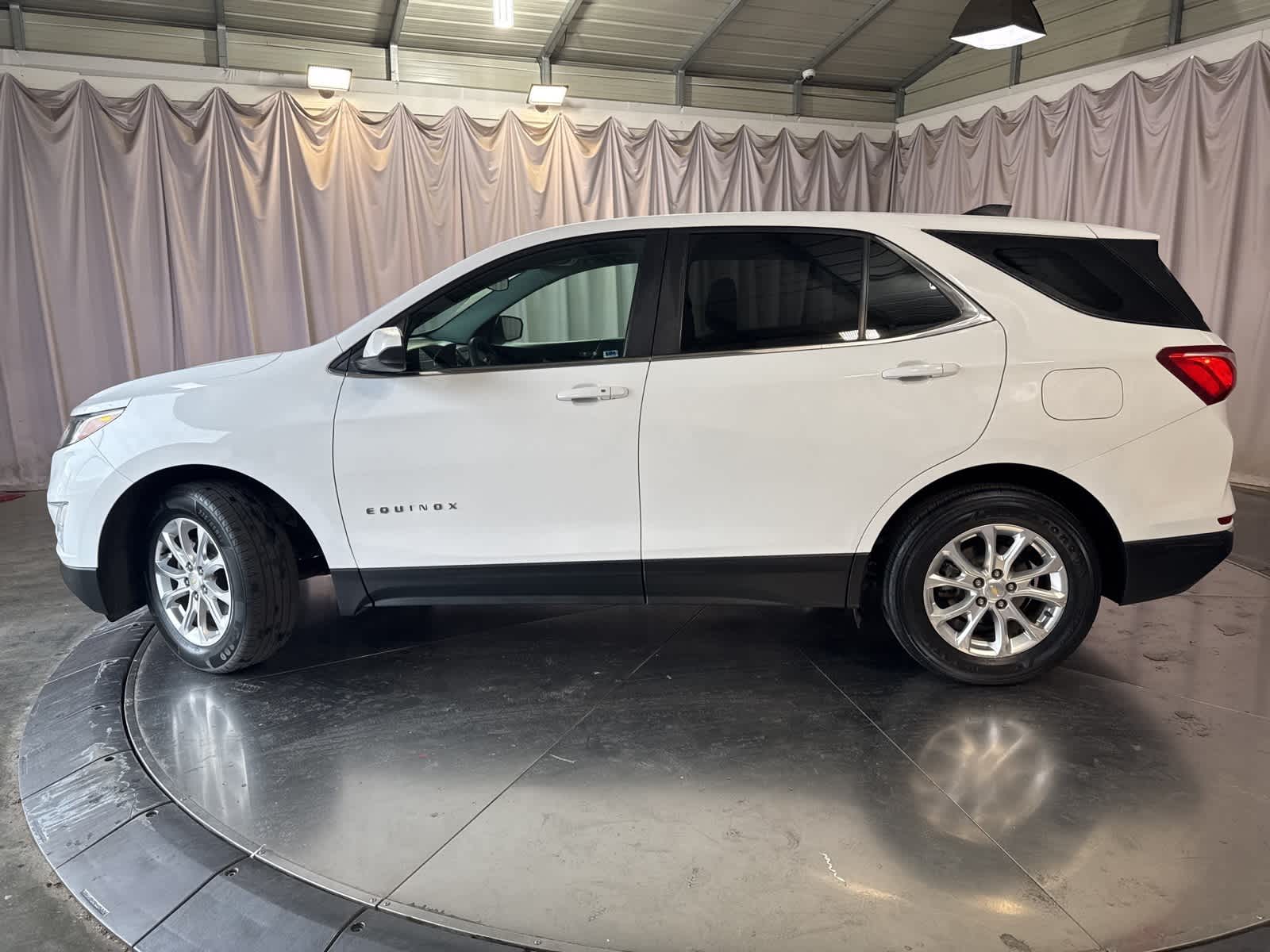 Thumbnail: 2021 Chevrolet Equinox - 8