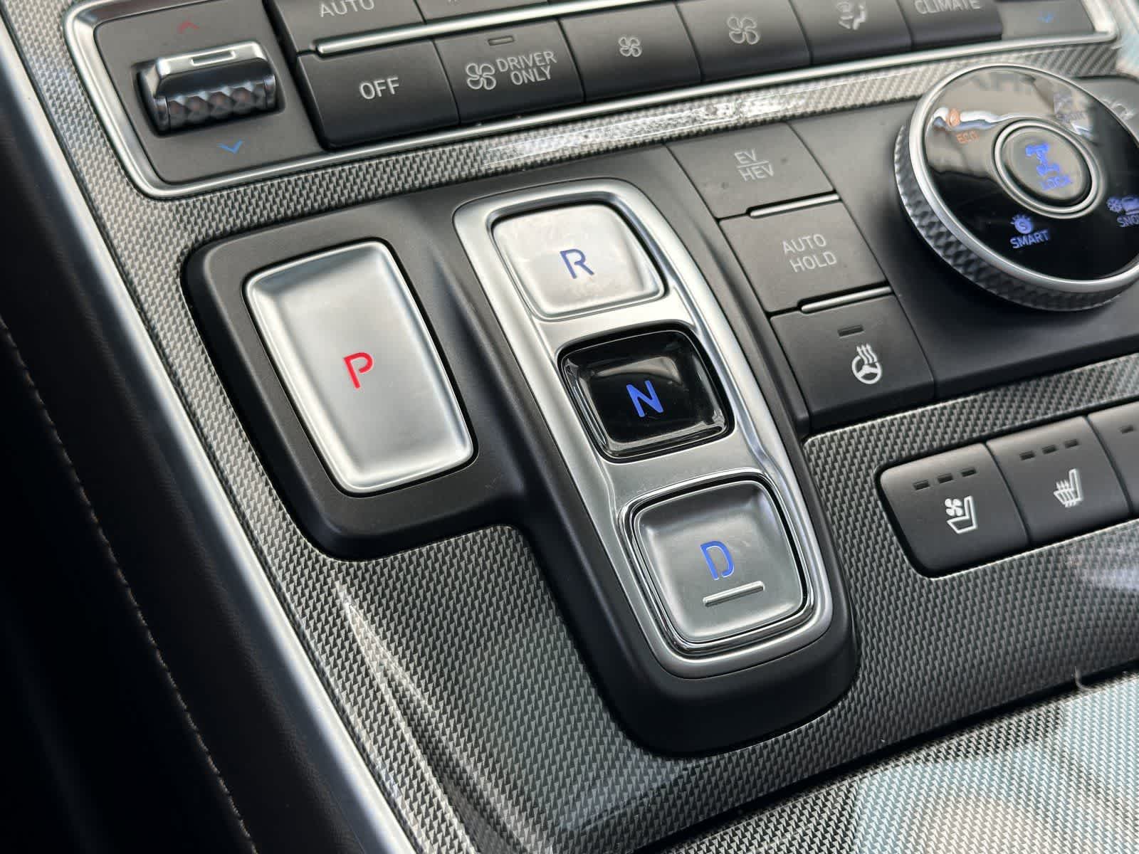 Thumbnail: 2023 Hyundai Santa Fe - 22