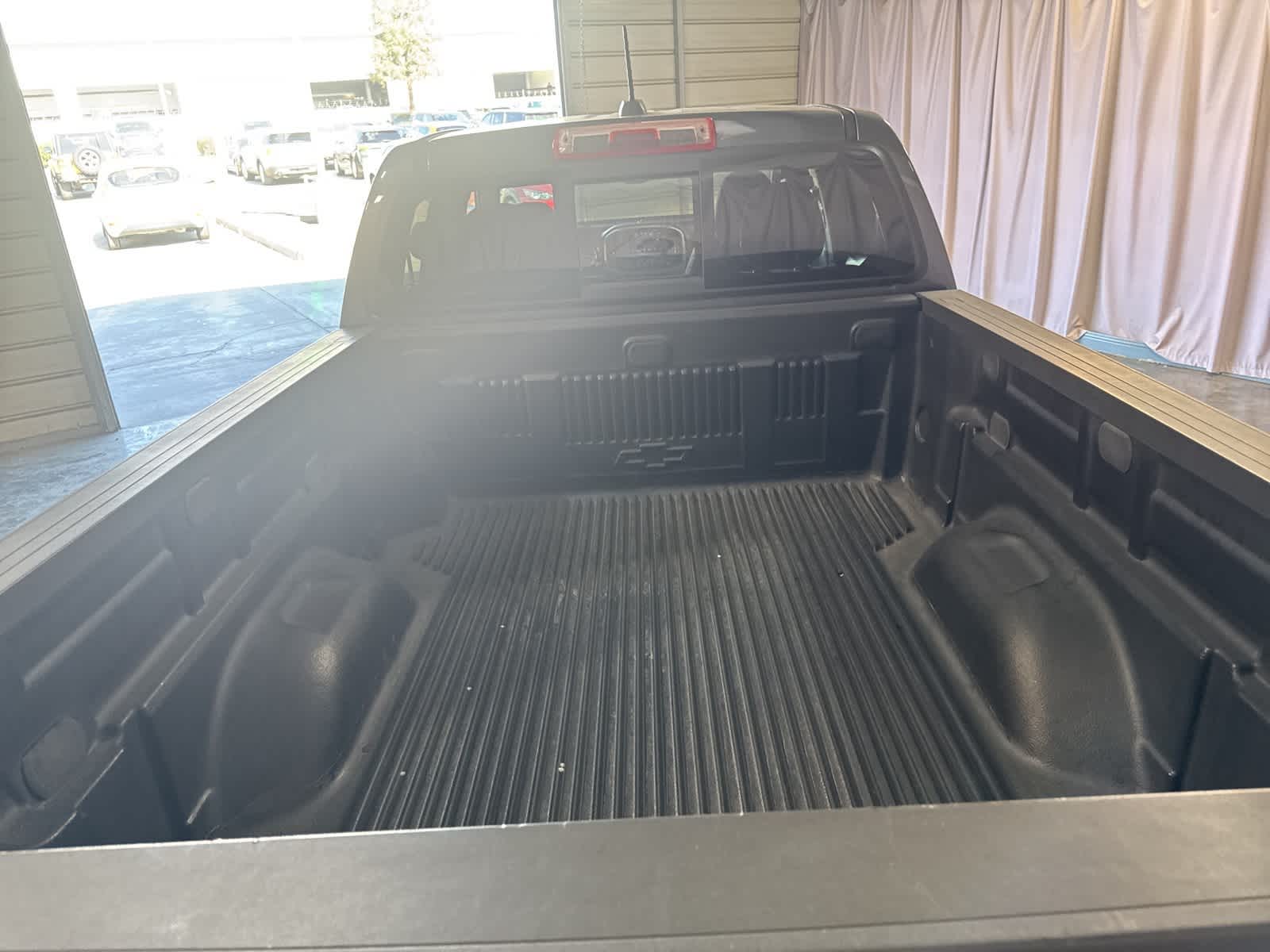 Thumbnail: 2016 Chevrolet Colorado - 14