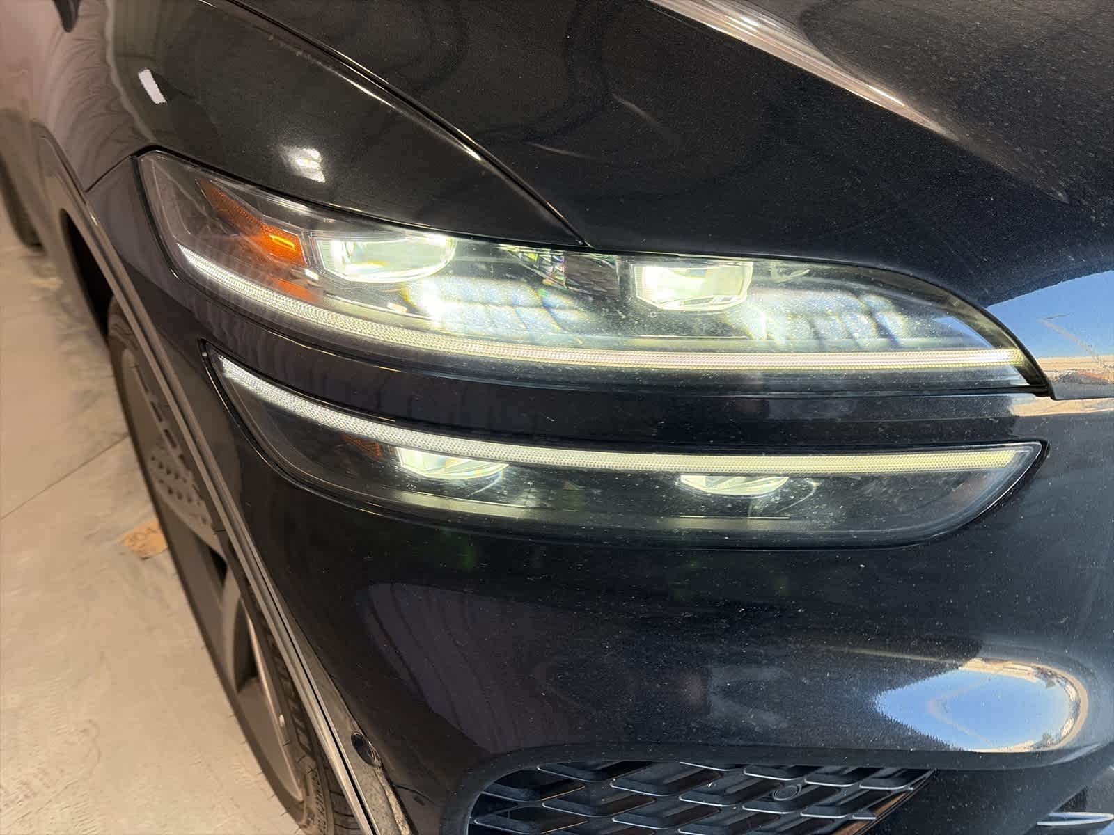 Thumbnail: 2023 Genesis GV70 - 4