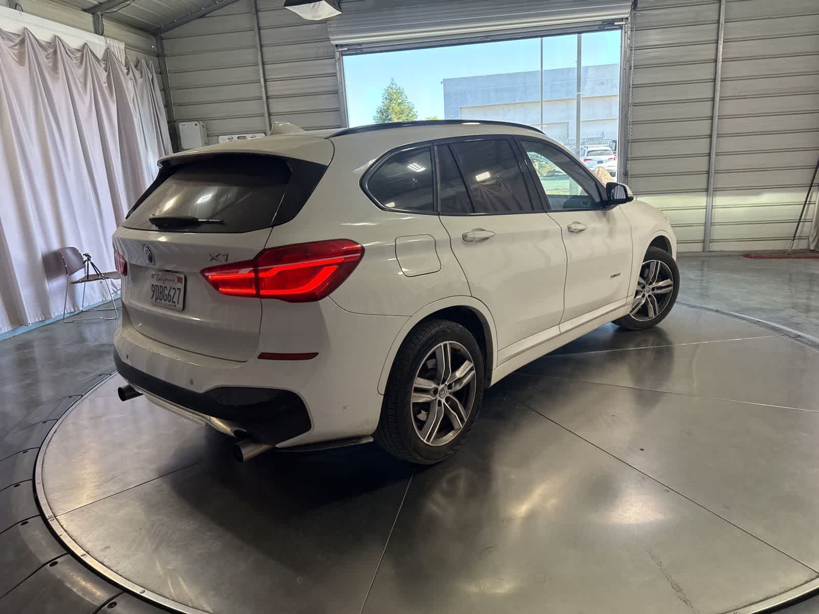 Thumbnail: 2017 BMW X1 - 5