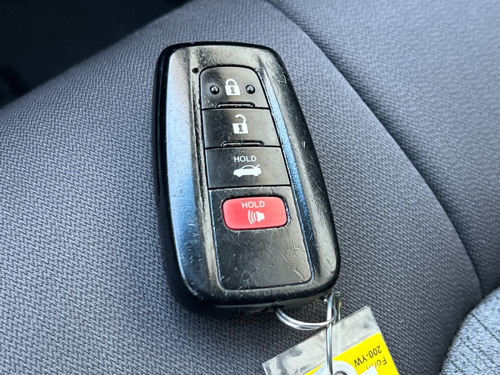 Thumbnail: 2018 Toyota Camry - 27