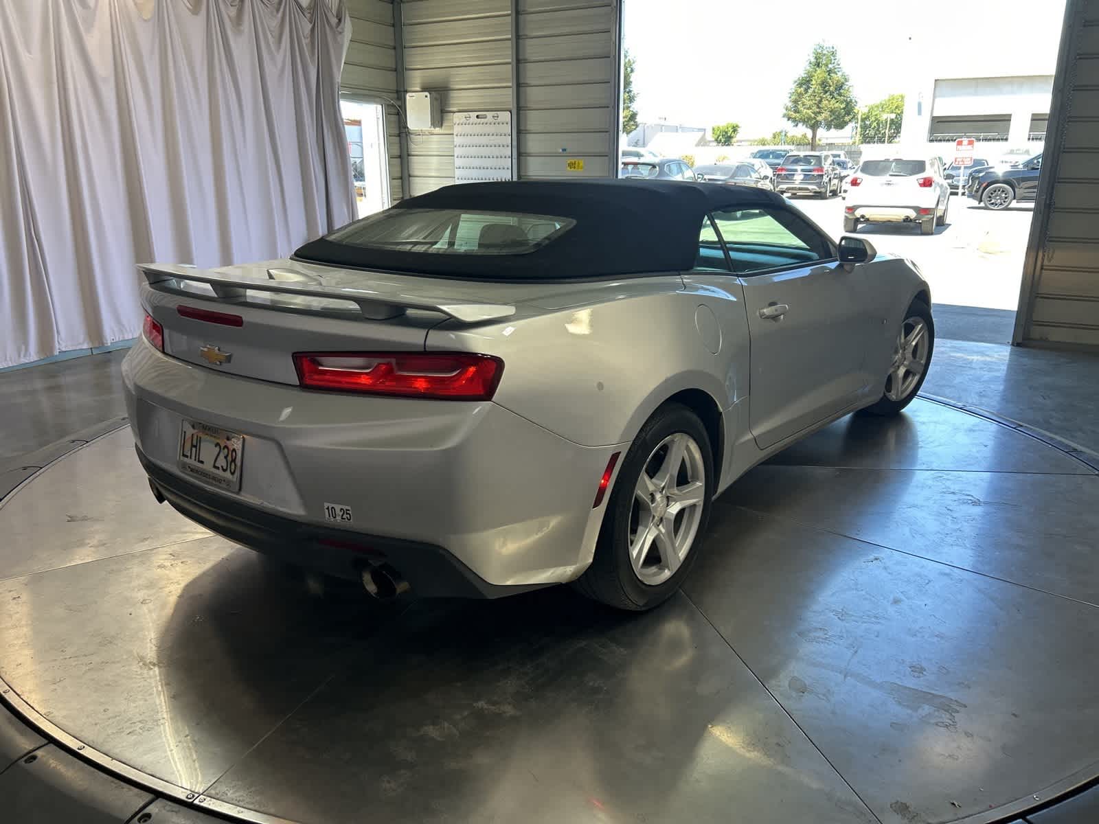 Thumbnail: 2018 Chevrolet Camaro - 9