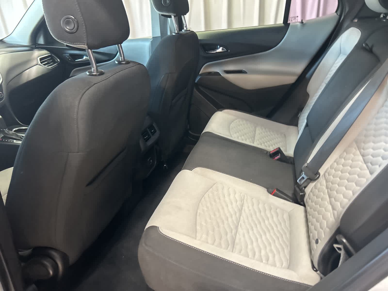 Thumbnail: 2019 Chevrolet Equinox - 20