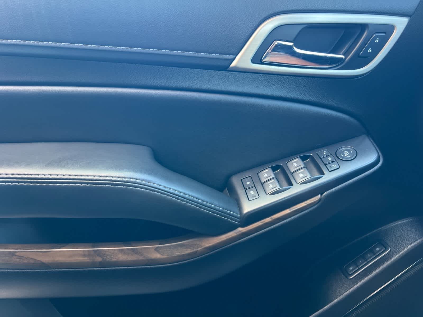 Thumbnail: 2020 GMC Yukon XL - 12