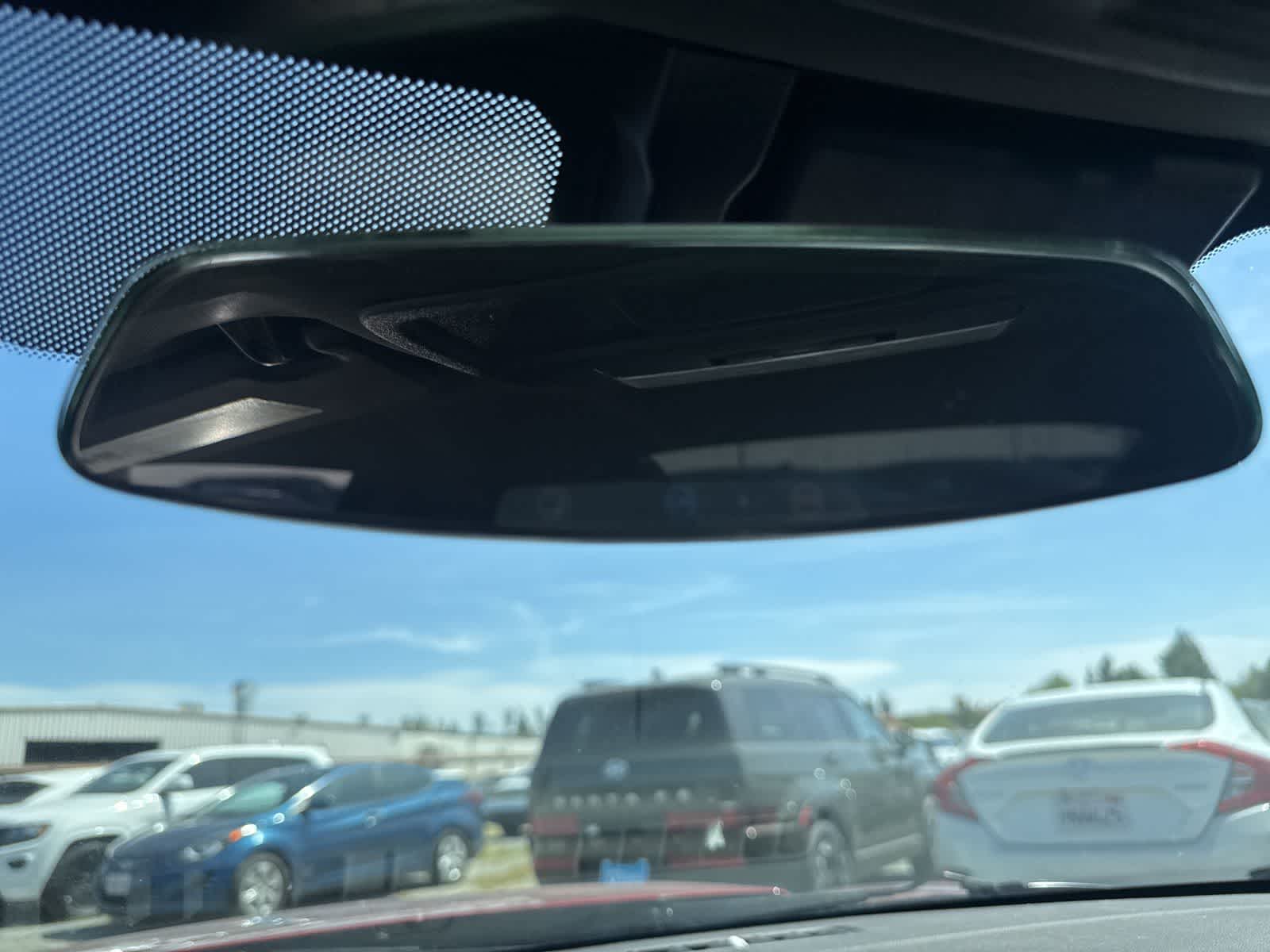 Thumbnail: 2014 Chevrolet Camaro - 19