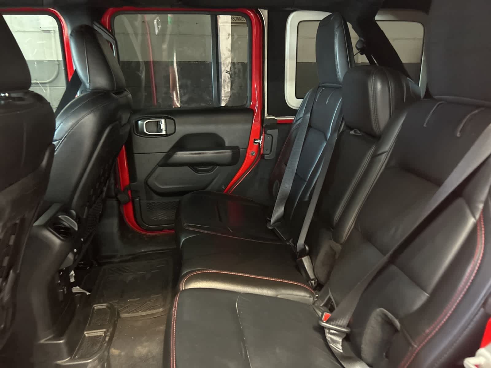 Thumbnail: 2019 Jeep Wrangler - 21