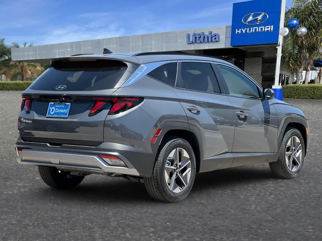 New 2026 Hyundai Tucson SEL FWD SUV
