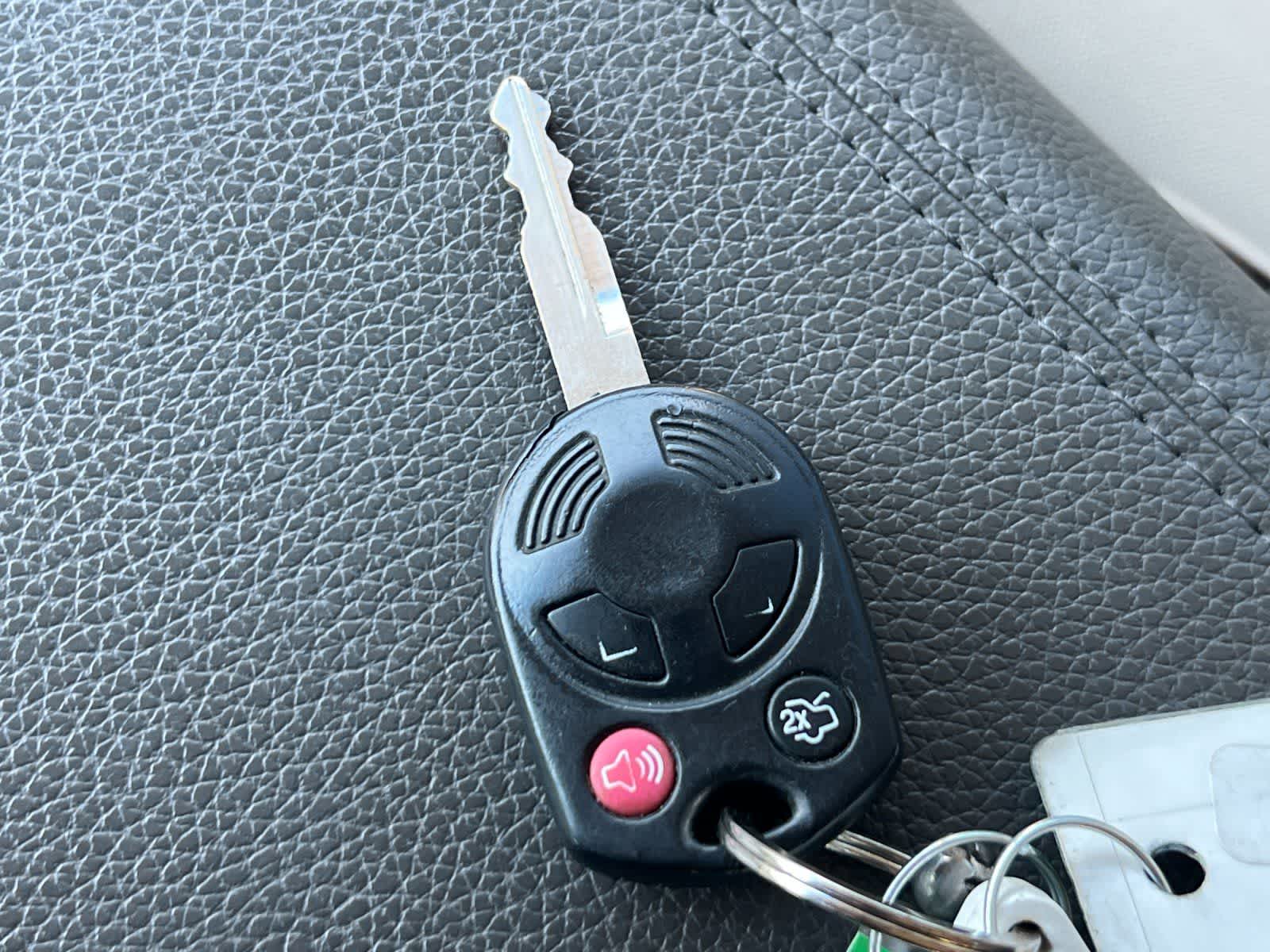 Thumbnail: 2011 Ford Expedition - 29