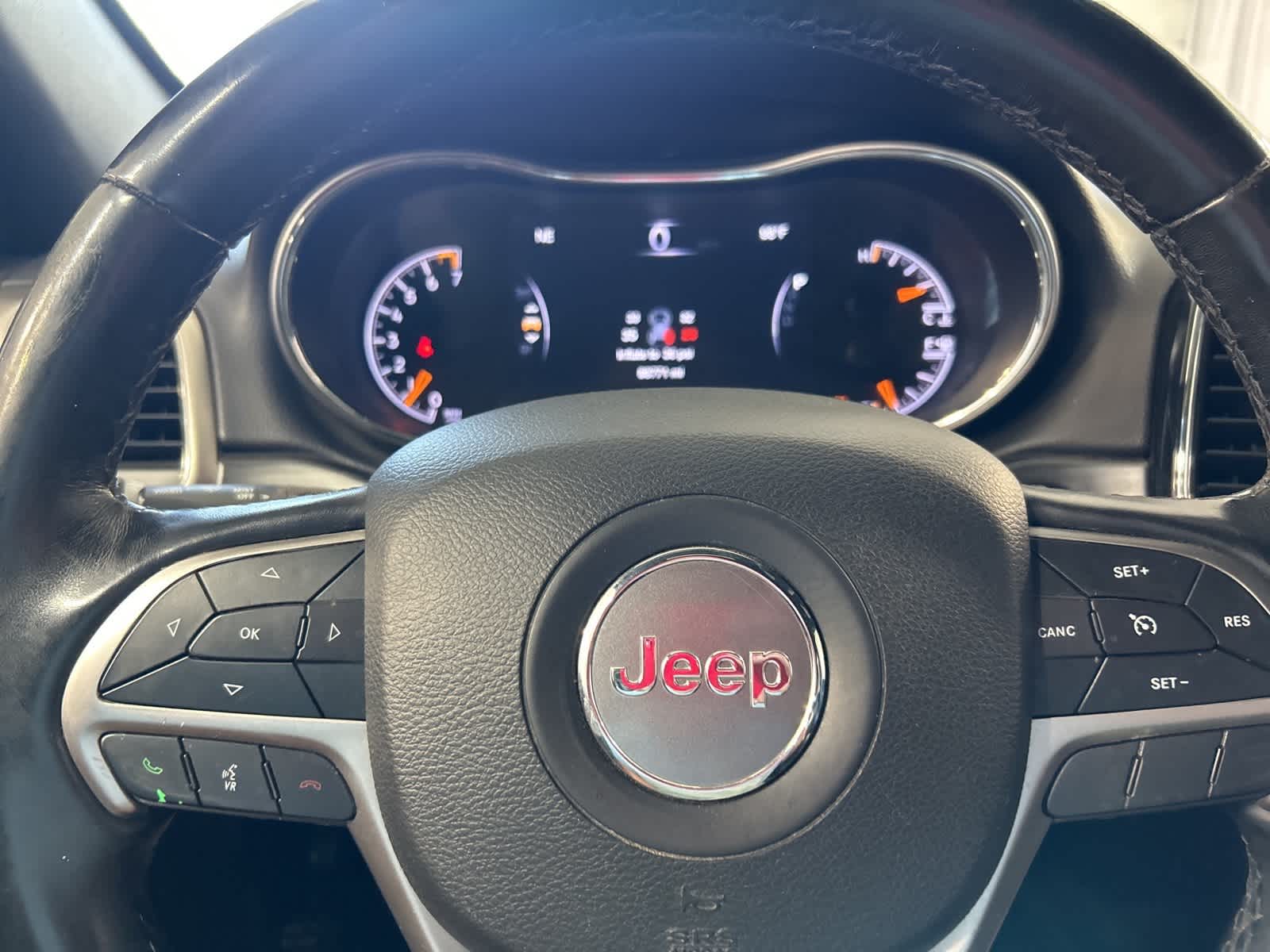 Thumbnail: 2021 Jeep Grand Cherokee - 27