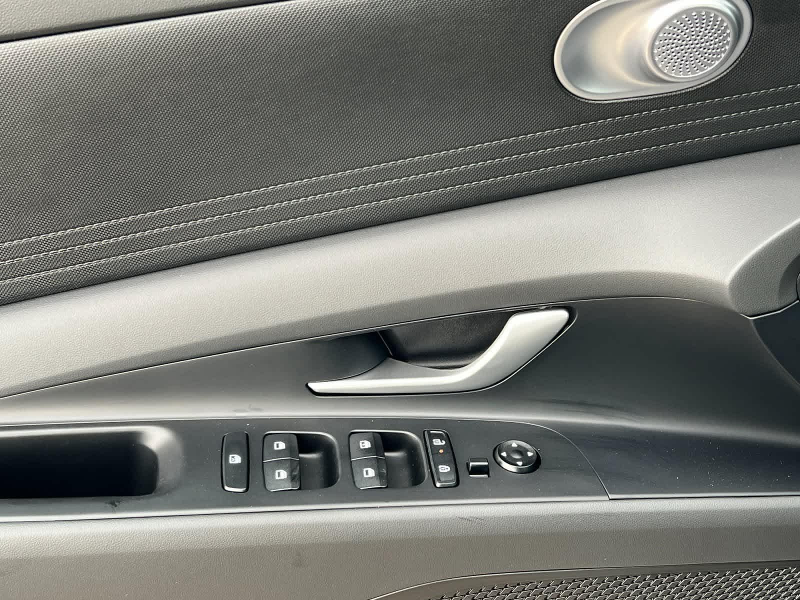 Thumbnail: 2026 Hyundai Elantra - 12