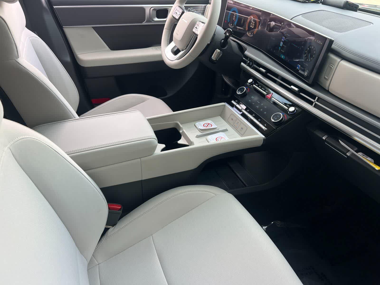 Thumbnail: 2026 Hyundai Santa Fe - 16