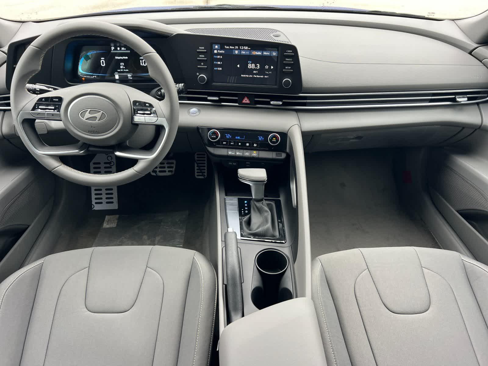 Thumbnail: 2026 Hyundai Elantra - 3