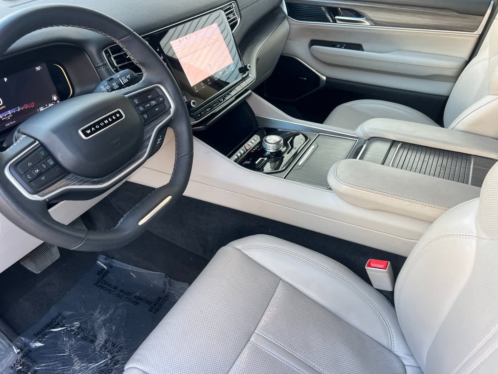 Thumbnail: 2024 Jeep Wagoneer - 12