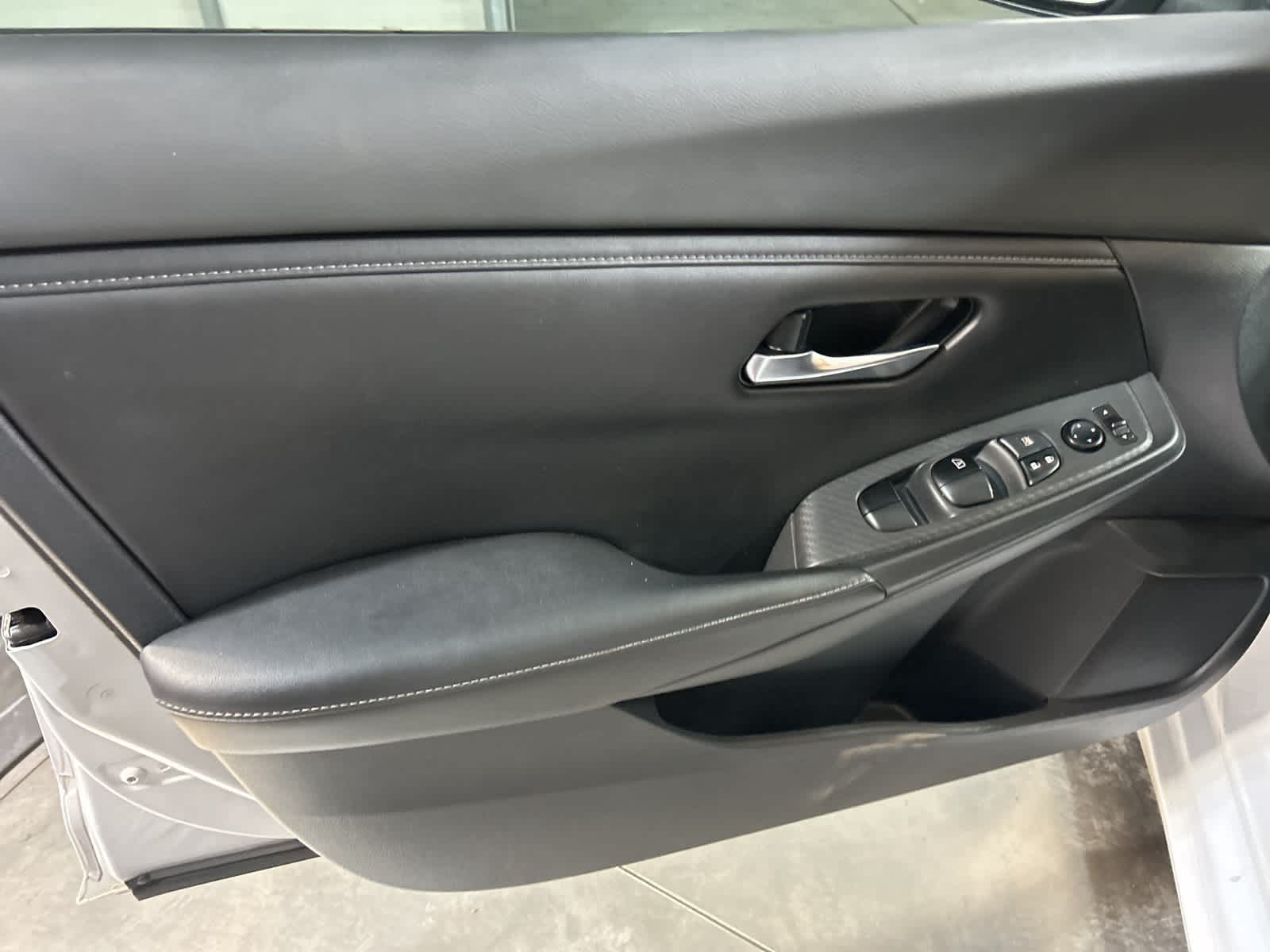 Thumbnail: 2022 Nissan Sentra - 23