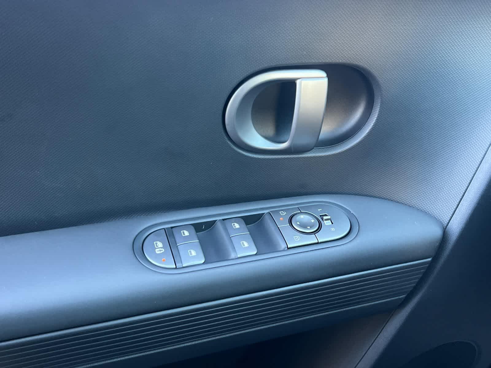 Thumbnail: 2026 Hyundai Ioniq 5 - 12