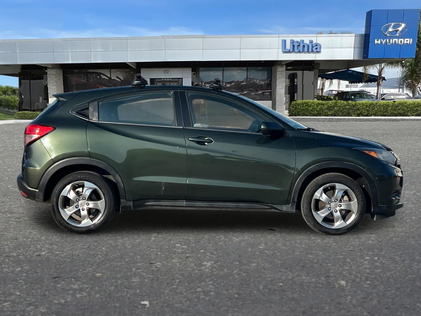 Thumbnail: 2017 Honda HR-V - 9