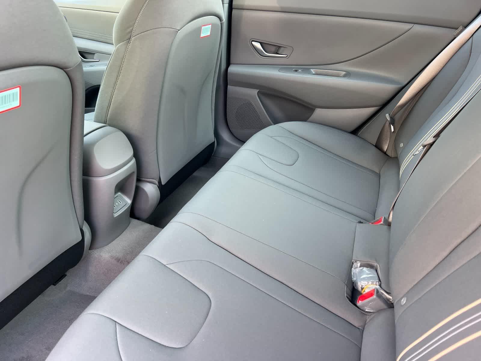 Thumbnail: 2026 Hyundai Elantra - 4