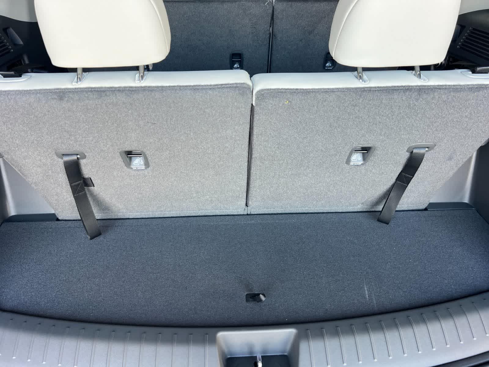 Thumbnail: 2026 Hyundai Santa Fe - 16