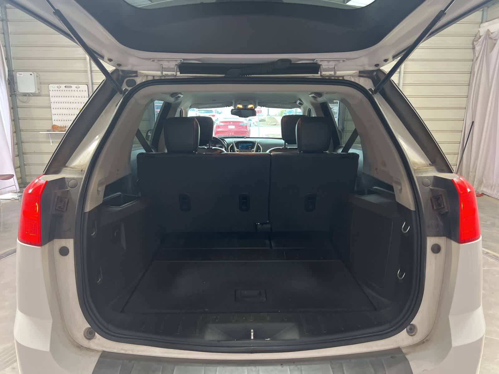 Thumbnail: 2012 GMC Terrain - 13