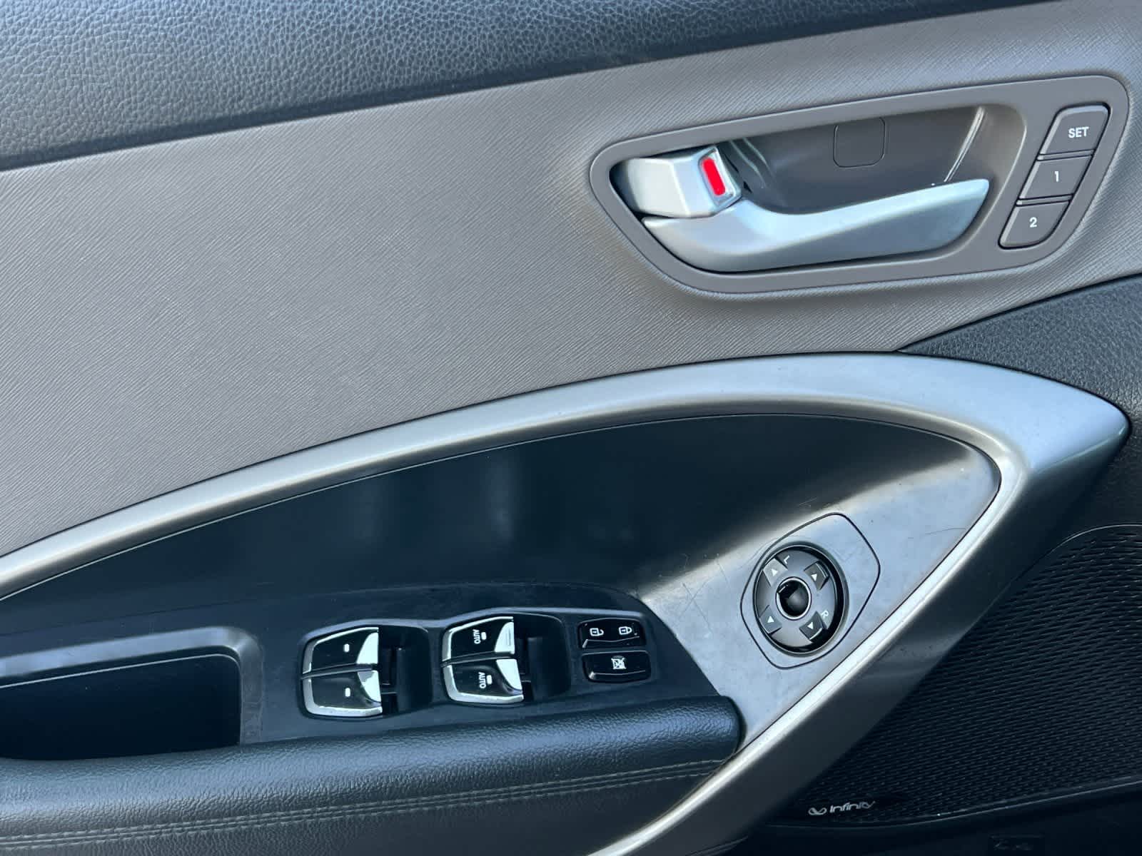 Thumbnail: 2017 Hyundai Santa Fe - 12
