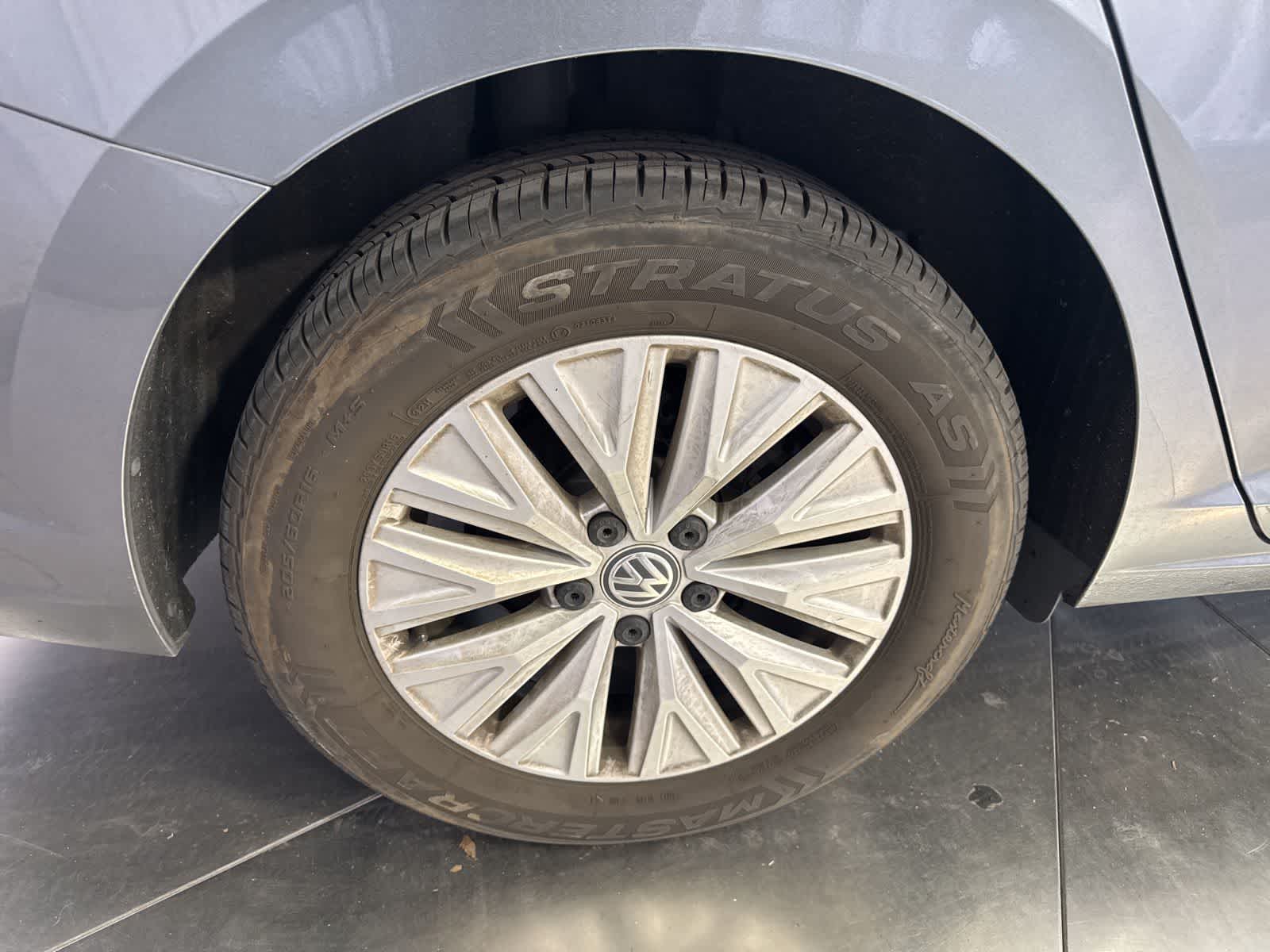 Thumbnail: 2019 Volkswagen Jetta - 13