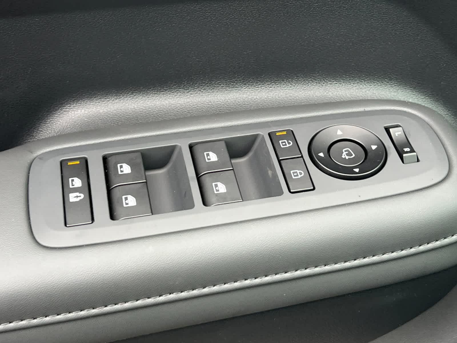 Thumbnail: 2026 Hyundai Santa Fe - 13